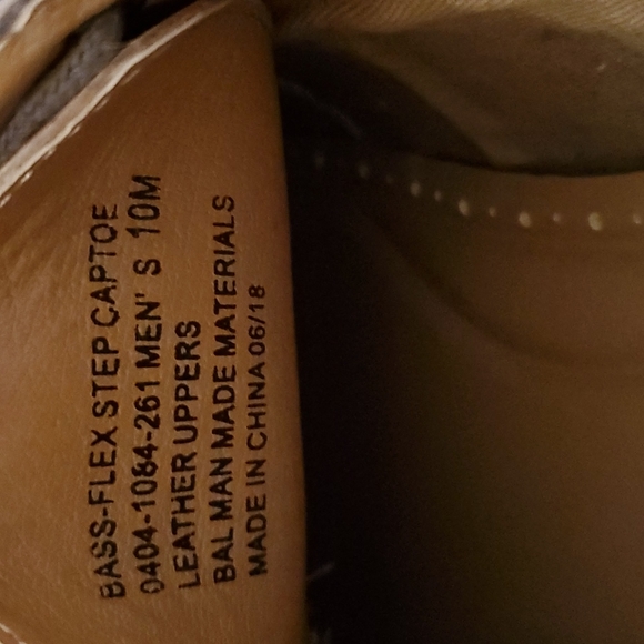 Bass Flex Step Leather Shoes - Picture 2 of 3